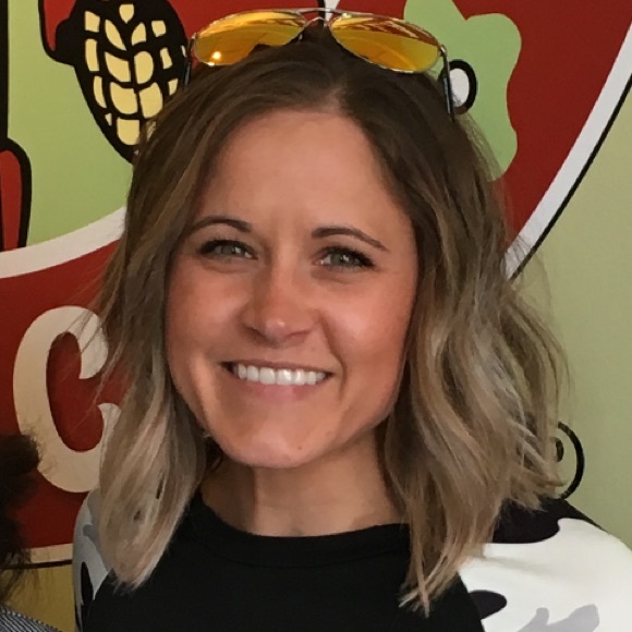 Meet your Posher, Anne - Picture 3 of 3